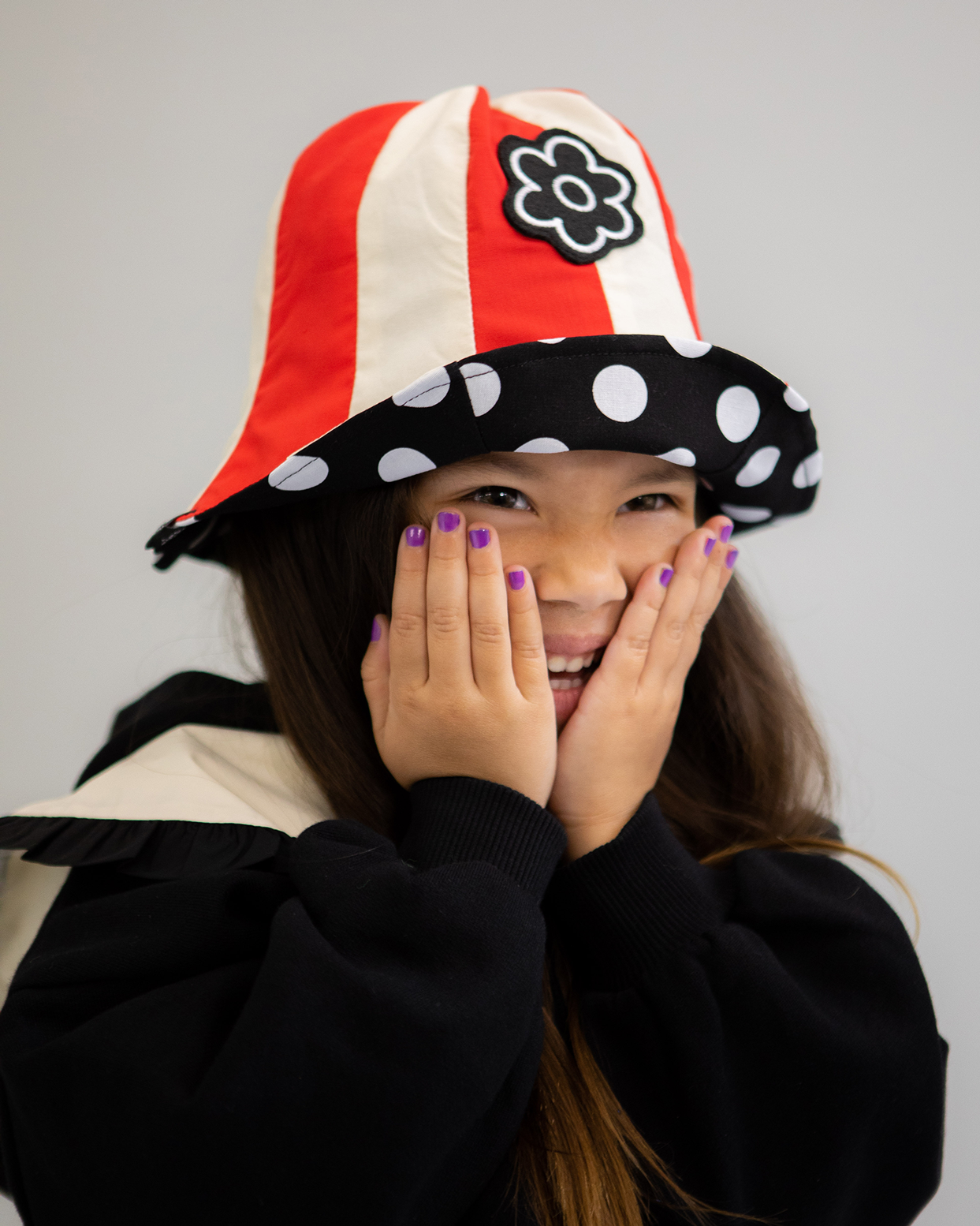 reversible tulip hat - red and ecru dots