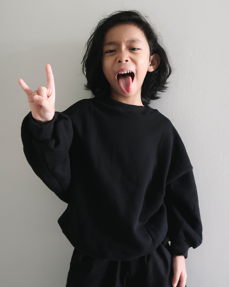 8Y - Boatneck Sweatshirt in Black